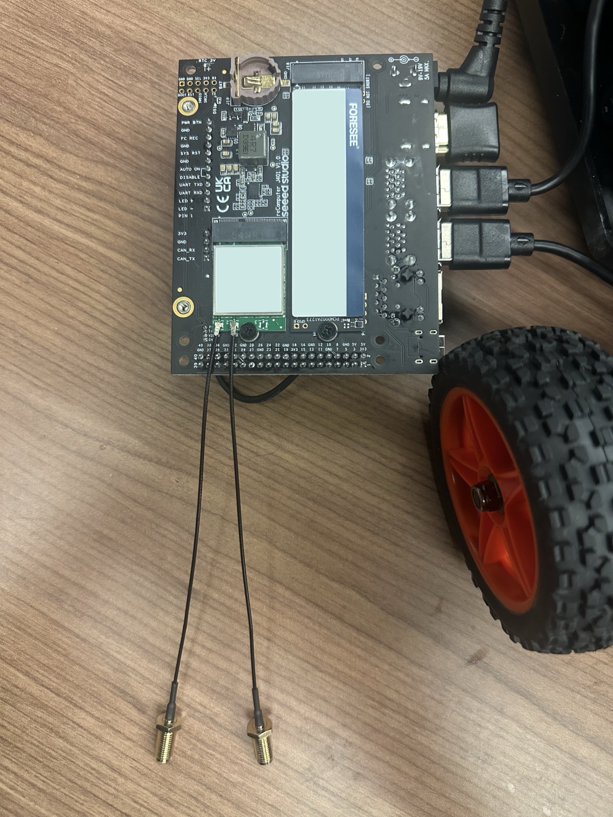 Click to enlarge An antenna cable attached to the Wi-Fi card socket